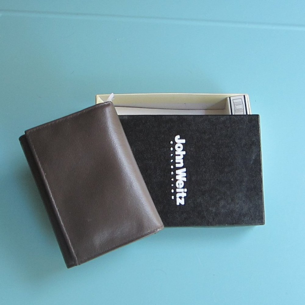 New Men's Brown John Weitz Collection Tri-Fold Wallet